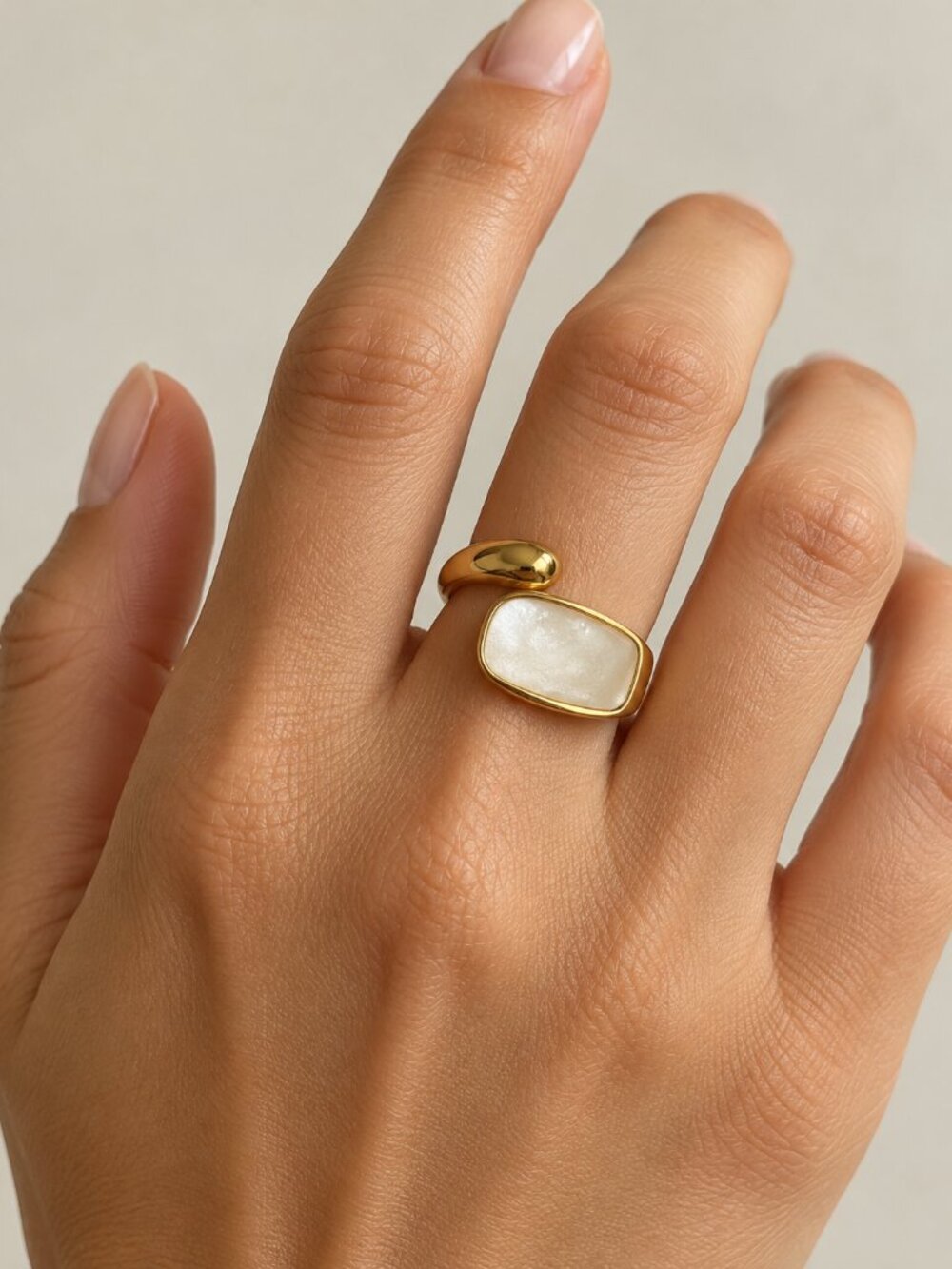 Pearlescent Twist Enamel Open Ring | Jewelry Bag Included
